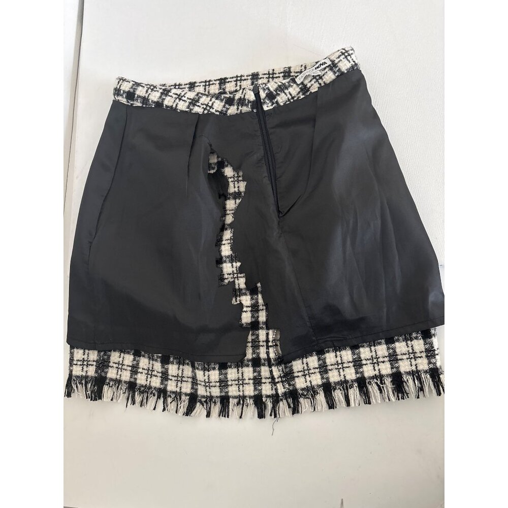 Preppy Tweed Plaid Skirt Large Mini Black & White Checkered Fringe Hem Classic - Picture 6 of 14